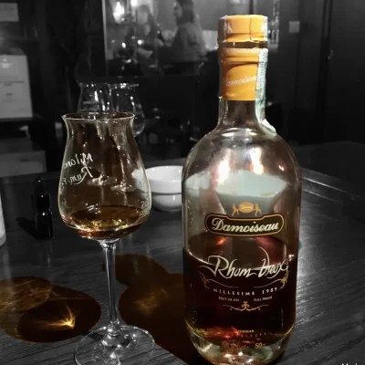 Rhum Damoiseau Millésime 1989 Bottiglia