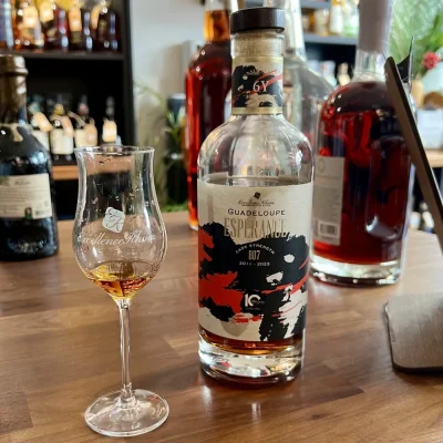 Excellence Rhum Guadeloupe Espérance B07 Bottle